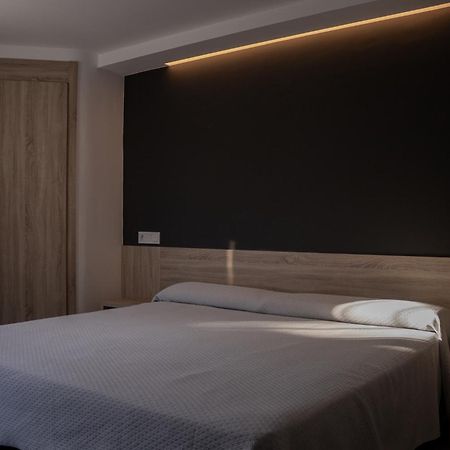 Hotel Hollywood Cangas do Morrazo Buitenkant foto