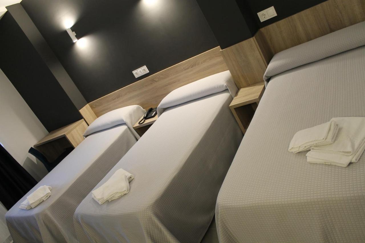 Hotel Hollywood Cangas do Morrazo Buitenkant foto