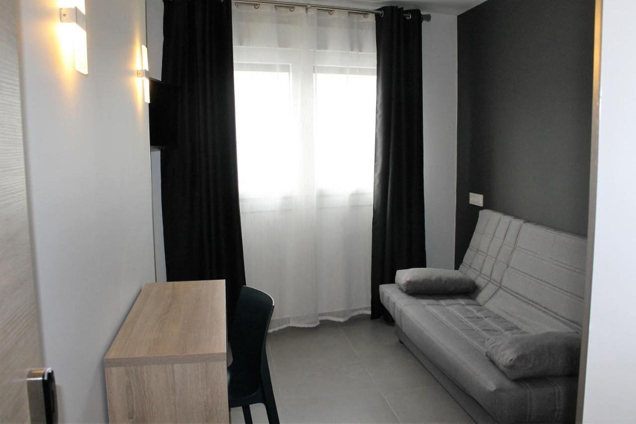 Hotel Hollywood Cangas do Morrazo Buitenkant foto
